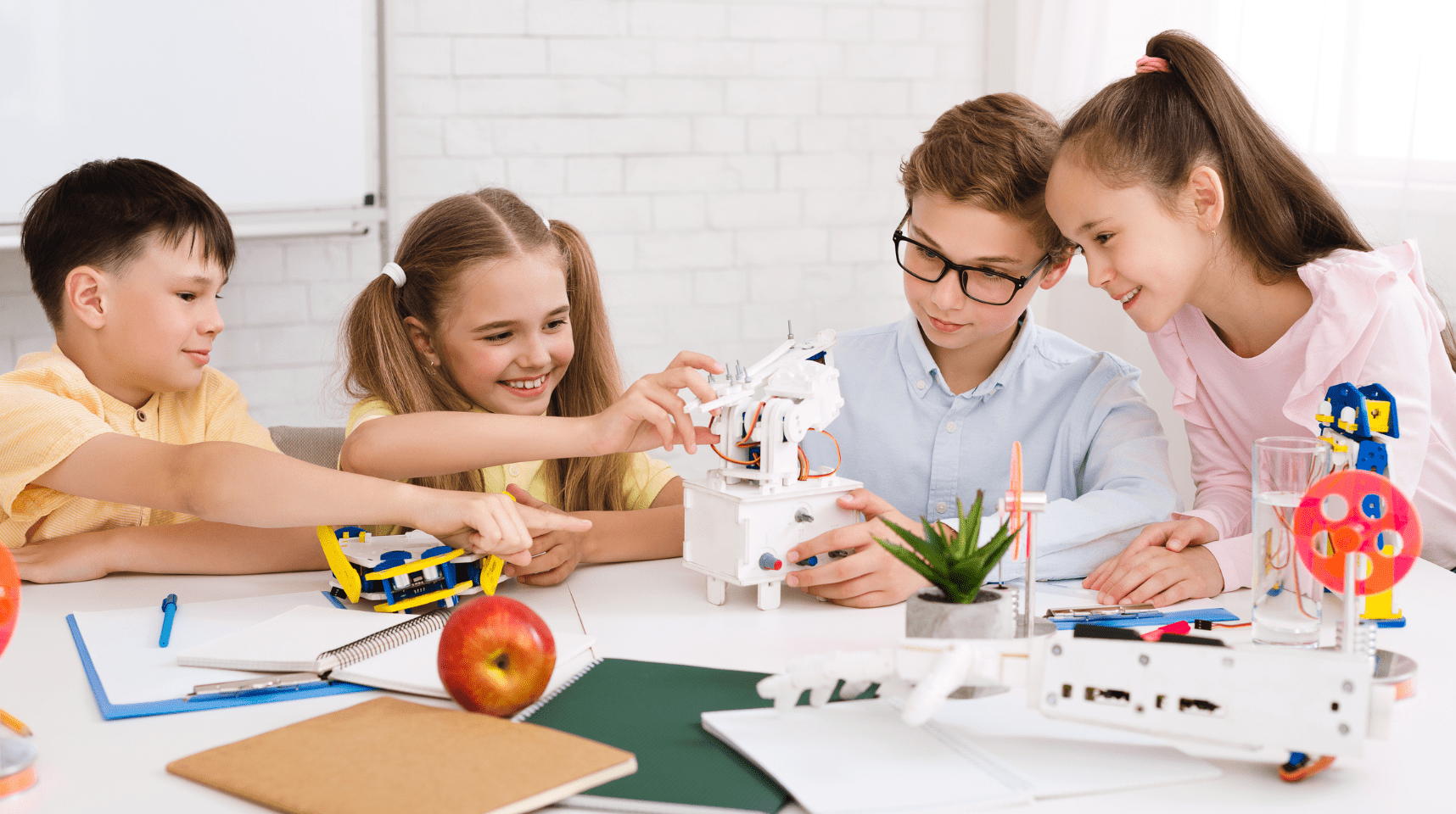 How to Choose the Best STEM Toys by Age - Bright Yellow Fox